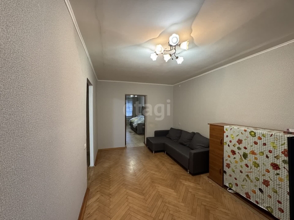 
   Продам 2-комнатную, 43.3 м², Курчатова ул, 4

. Фото 4.