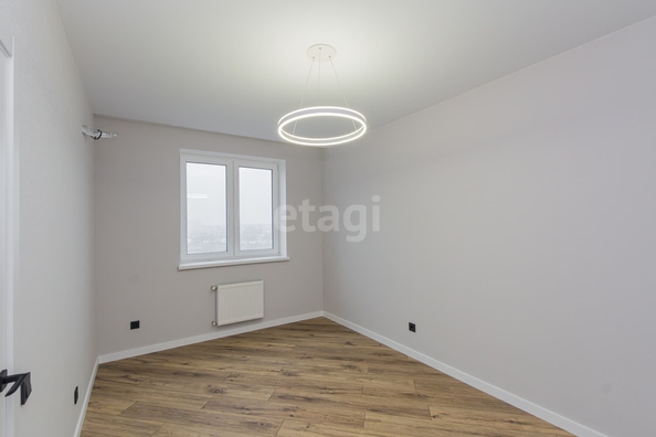 
   Продам 2-комнатную, 51.5 м², Школьная ул, 13/9

. Фото 2.