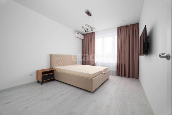 
   Продам 1-комнатную, 35.3 м², Героев-Разведчиков ул, 6/4

. Фото 3.