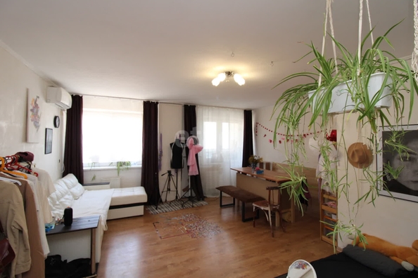 
   Продам 3-комнатную, 79 м², Петра Метальникова ул, 5/1

. Фото 3.