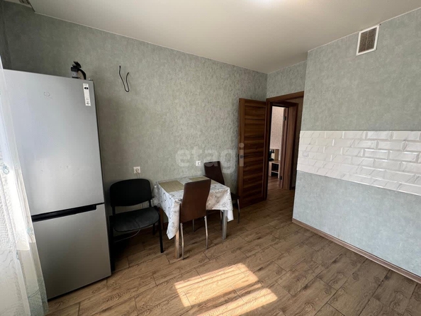 
   Продам 1-комнатную, 37 м², Героев-Разведчиков ул, 26/1

. Фото 9.