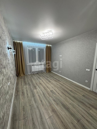 
   Продам 2-комнатную, 50 м², краеведа Соловьёва В.А. ул, 6/5

. Фото 2.