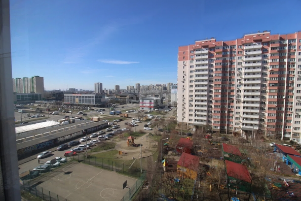 
   Продам 2-комнатную, 58.7 м², 40-летия Победы ул, 115

. Фото 23.