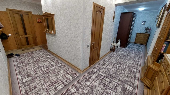 
   Продам 2-комнатную, 93 м², Родниковая ул, 2/4

. Фото 20.