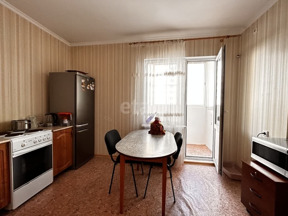 
   Продам 2-комнатную, 65 м², Лавочкина (Пашковский жилой массив т ул, 25

. Фото 3.