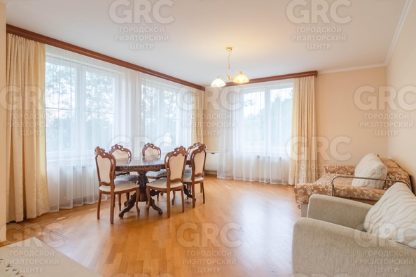 
  Продается 4-комн. квартира 205.6 м². Фото 5.