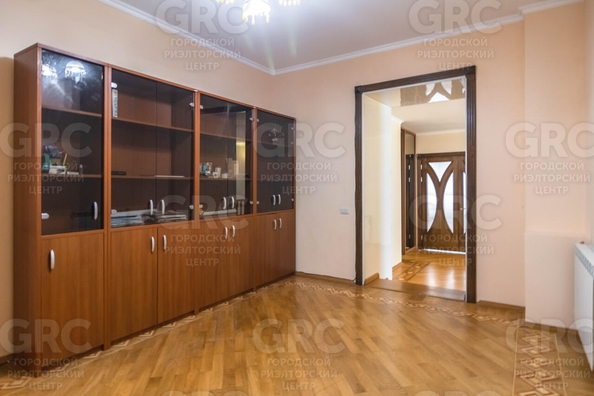 
  Продается 4-комн. квартира 205.6 м². Фото 21.