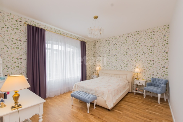 
   Продам дом, 219.4 м², Краснодар

. Фото 4.