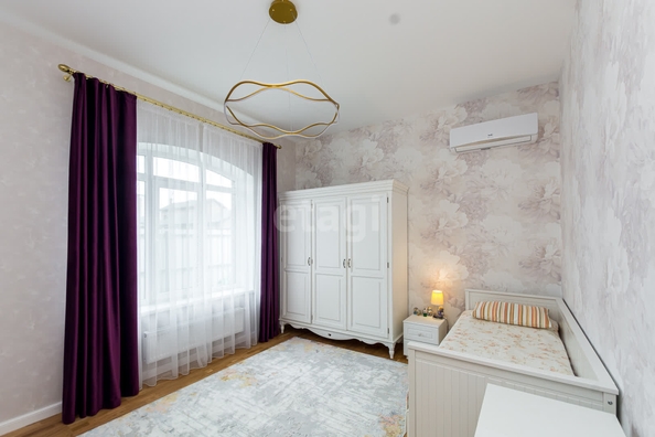 
   Продам дом, 219.4 м², Краснодар

. Фото 14.