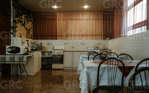 
   Продам дом, 340 м², Сочи

. Фото 6.
