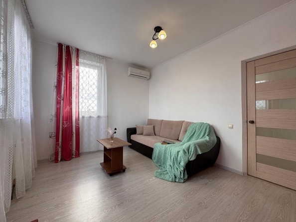 
  Продается 2-комн. квартира, 59 м², Таманская ул, д. 121к2
. Фото 13.