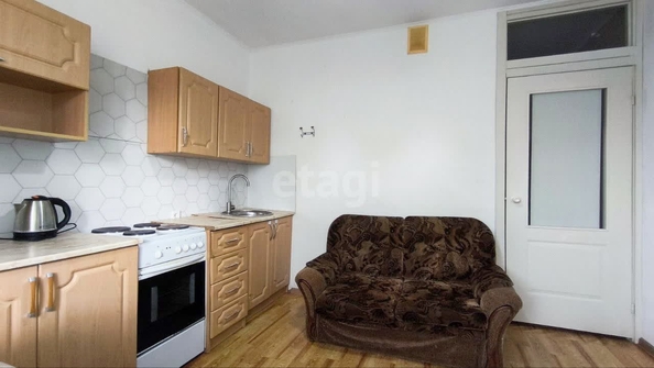 
   Продам 2-комнатную, 54.3 м², Карякина ул, 15

. Фото 3.