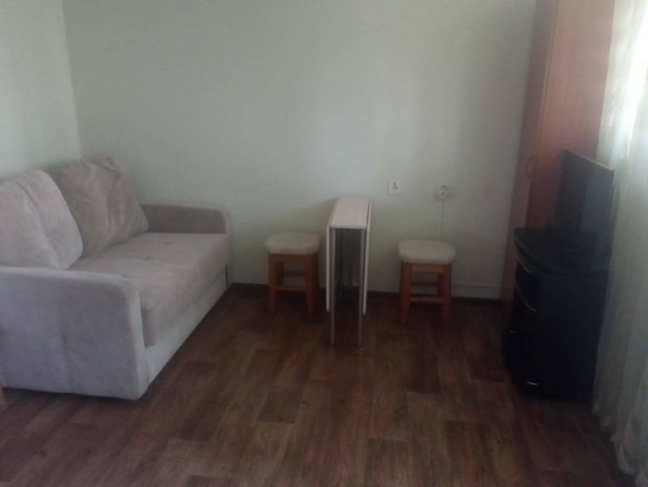 
   Продам 1-комнатную, 28.5 м², Батумское шоссе ул, 63

. Фото 1.