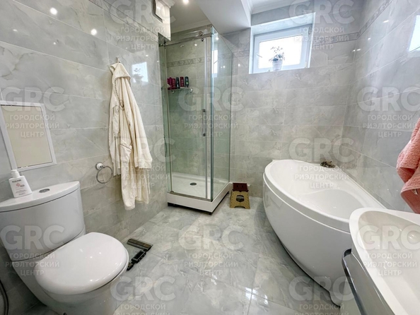 
   Продам 4-комнатную, 120 м², Рахманинова пер, 47/4

. Фото 8.