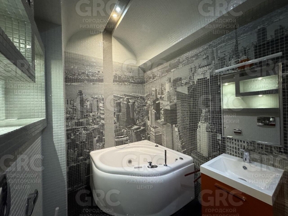 
  Продается 4-комн. квартира 189 м². Фото 13.