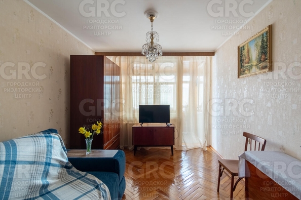 
   Продам 1-комнатную, 26.7 м², Крымская ул, 24

. Фото 1.