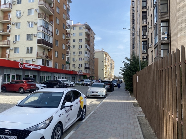 
   Продам 1-комнатную, 34 м², Рождественская ул, 42

. Фото 11.