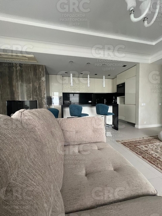 
   Продам 4-комнатную, 110 м², Альпийская ул, 27

. Фото 19.