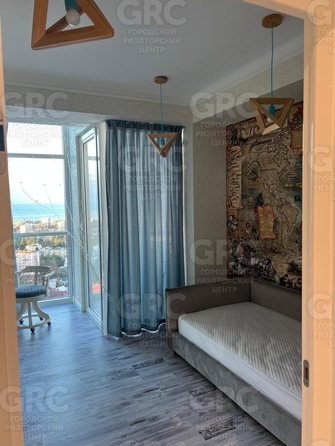 
   Продам 4-комнатную, 110 м², Альпийская ул, 27

. Фото 25.