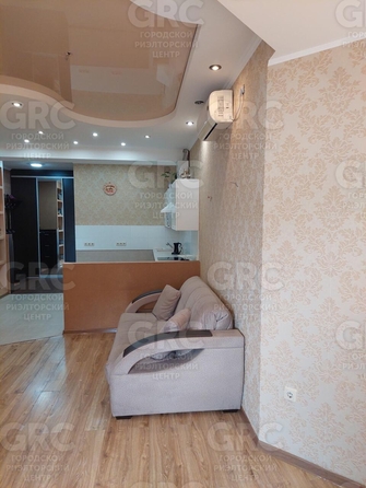
   Продам 2-комнатную, 50.8 м², Ленина ул, 288

. Фото 4.
