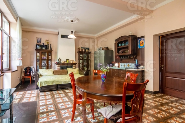 
   Продам коттедж, 320 м², Сочи

. Фото 14.