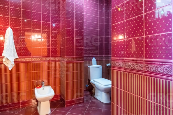 
   Продам коттедж, 320 м², Сочи

. Фото 19.