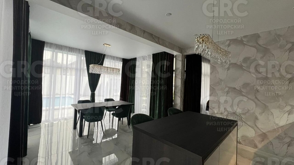 
   Продам дом, 200 м², Сочи

. Фото 8.
