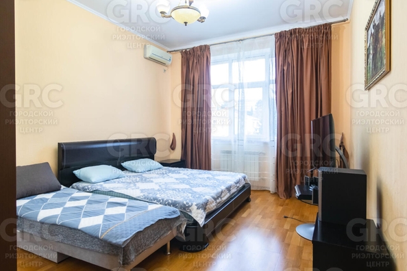 
   Продам дом, 280 м², Сочи

. Фото 22.