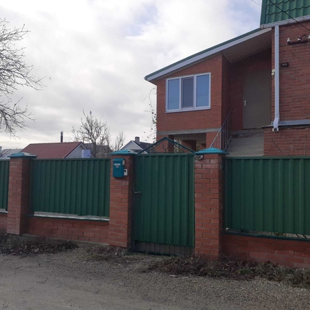 
   Продам дом, 130 м², Красный

. Фото 1.