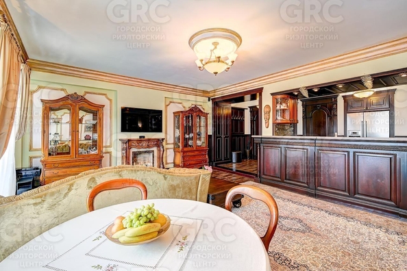 
  Продается 3-комн. квартира, 110 м², Пирогова ул, д. 40А
. Фото 6.