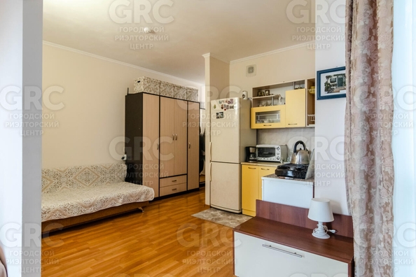 
   Продам 1-комнатную, 35 м², Виноградная ул, 224/1

. Фото 4.
