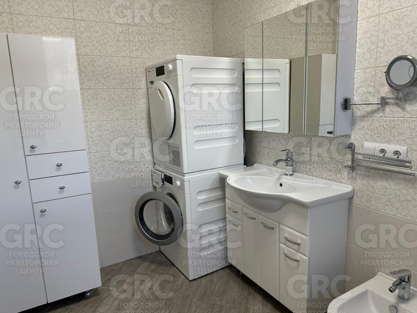 
   Продам дом, 100 м², Сочи

. Фото 14.