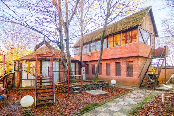 
   Продам дом, 365 м², Сочи

. Фото 22.