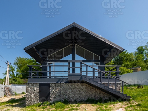 
   Продам дом, 150 м², Сочи

. Фото 1.