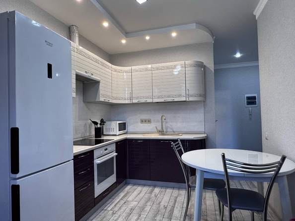 
   Продам 1-комнатную, 36.5 м², Нижнеимеретинская ул, 139А

. Фото 2.