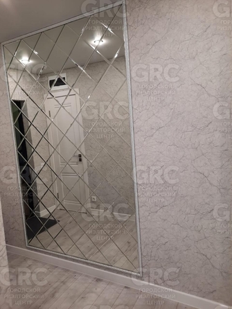 
   Продам 2-комнатную, 54 м², Виноградная ул, 152

. Фото 2.