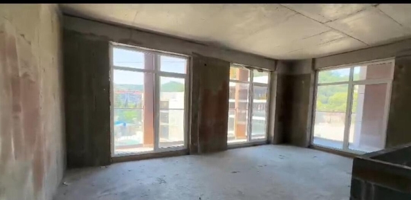 
   Продам 3-комнатную, 86.99 м², Батумское шоссе ул

. Фото 13.