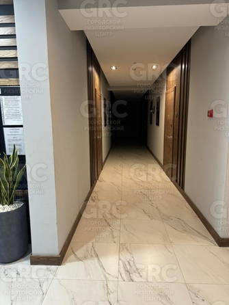 
   Продам 3-комнатную, 84 м², Фабрициуса Я. ул, 2/27

. Фото 1.