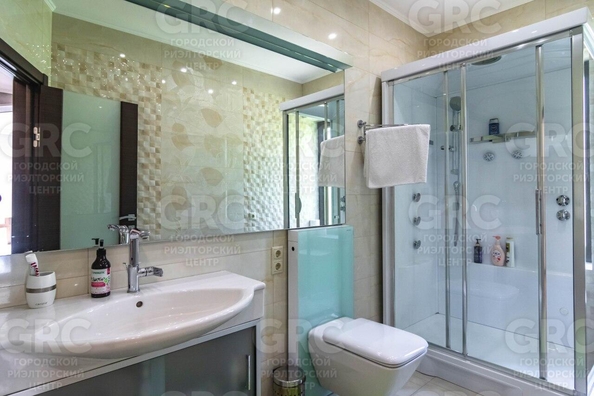 
   Продам дом, 270 м², Сочи

. Фото 42.
