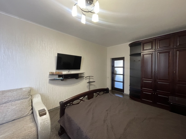 
  Продается 3-комн. квартира, 84 м², Лермонтова ул, д. 120
. Фото 8.