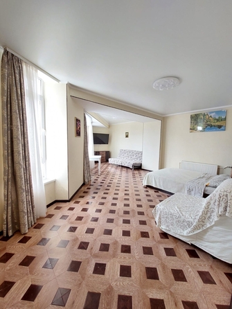 
  Продается 2-комн. квартира, 75 м², Кирова ул, д. 1
. Фото 4.