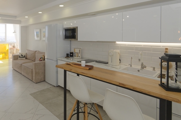 
   Продам 2-комнатную, 76 м², Ленина ул, 9

. Фото 12.