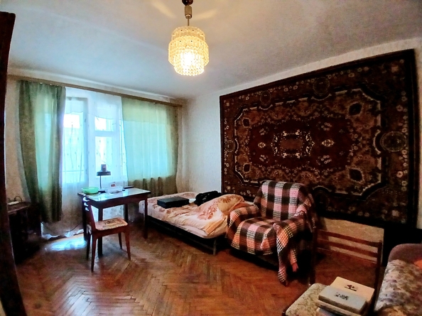 
  Продается 1-комн. квартира, 43 м², Ленина ул, д. 175
. Фото 3.