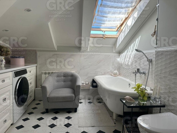 
  Продается 4-комн. квартира, 100 м², Советская ул, д. 57
. Фото 17.