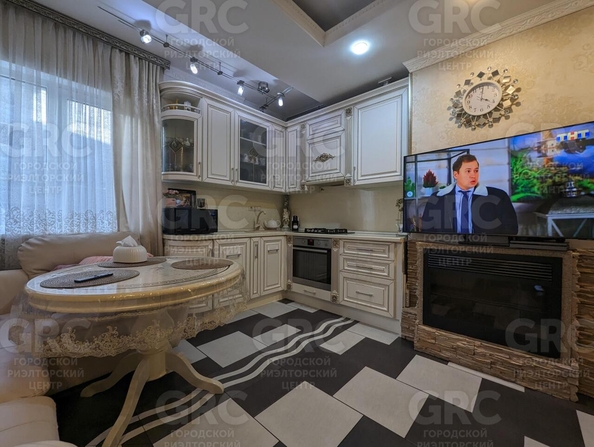 
  Продается 2-комн. квартира, 52 м², Голенева ул, д. 17/5
. Фото 10.