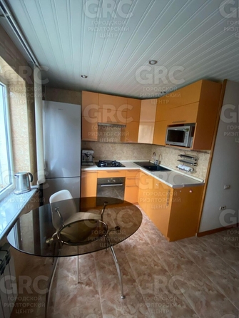 
  Продается 1-комн. квартира, 36 м², Альпийская ул, д. 39
. Фото 2.