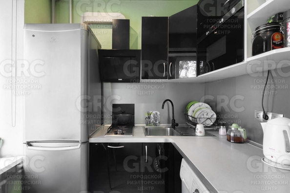 
  Продается 1-комн. квартира, 31.5 м², Донская ул, д. 38
. Фото 7.