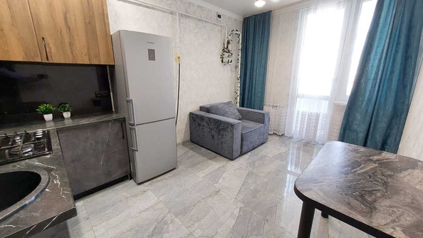 
  Продается 1-комн. квартира, 45 м², Ленина ул, д. 180Ак14
. Фото 3.