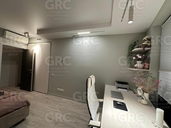 
  Продается 3-комн. квартира, 88 м², Горького пер, д. 24
. Фото 12.