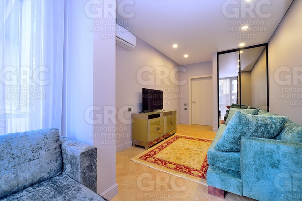 
  Продается 2-комн. квартира, 63 м², Трунова пер, д. 6к1
. Фото 4.